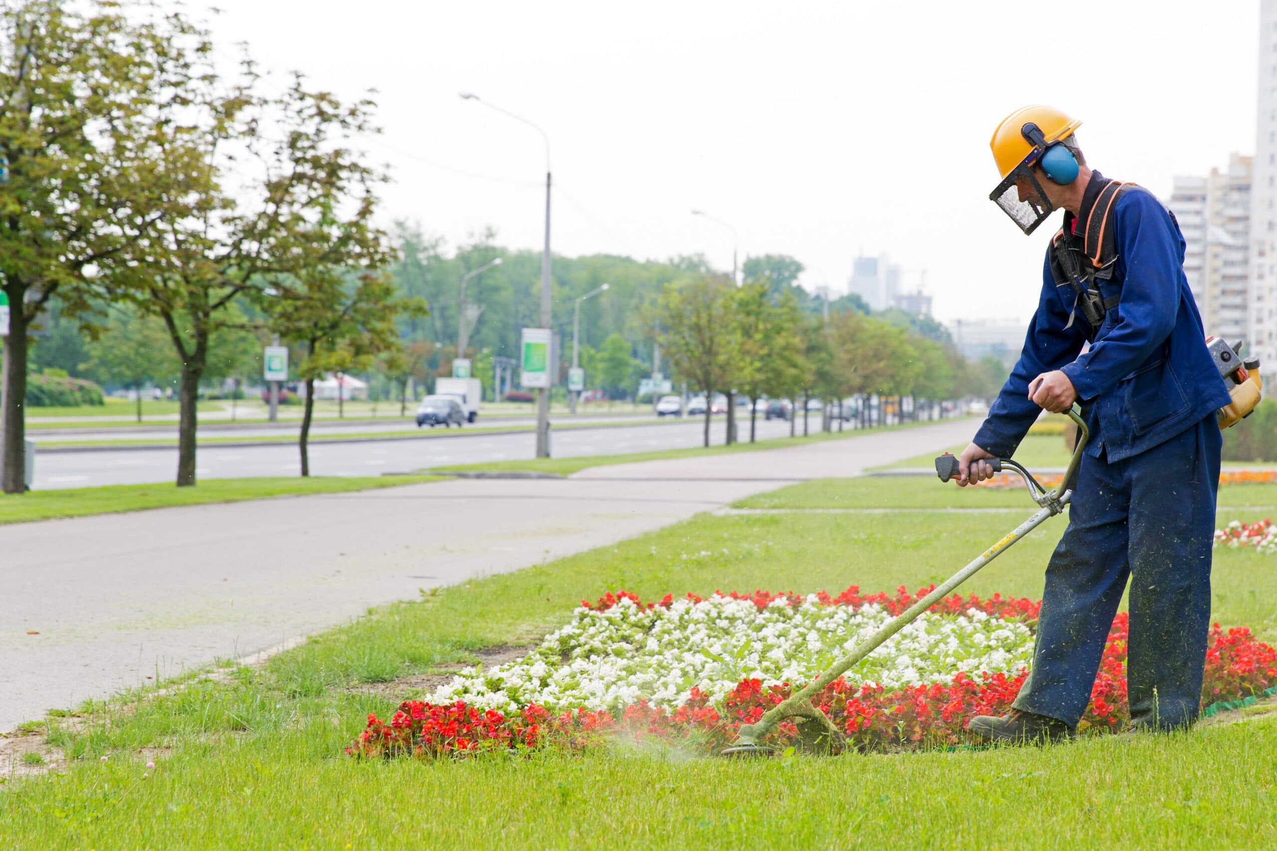 summer-commercial-property-maintenance