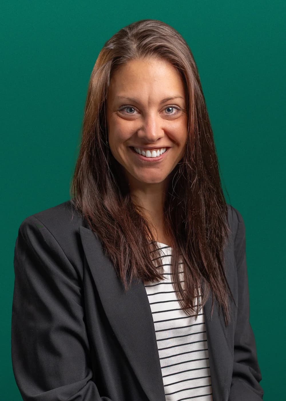 headshot photo of Erin Wilson